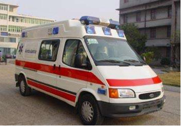 根河市救护车租赁
